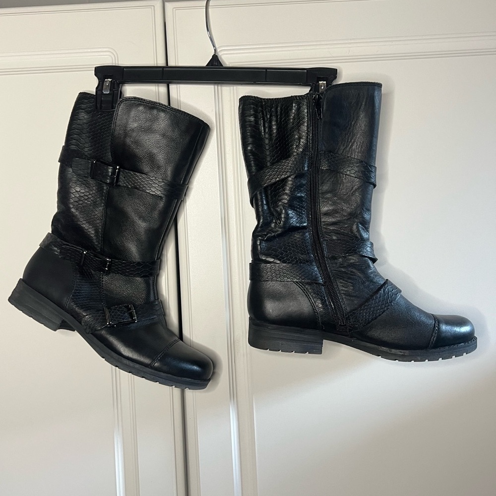 Naturalizer Bridgette Leather Snakeskin Embossed Faux Fur Lined Moto Boot